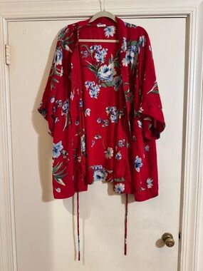 Kiyonna Red Floral Kimono-Style Top with Blue Accents